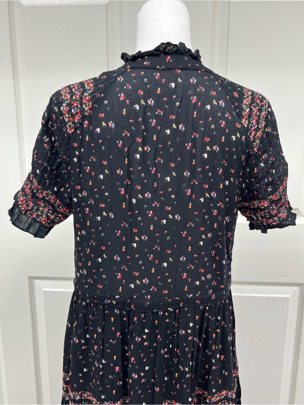 Free People Rare Feelings Black Floral Print Tiered Pleated Maxi Dress Size L - Picture 12 of 14